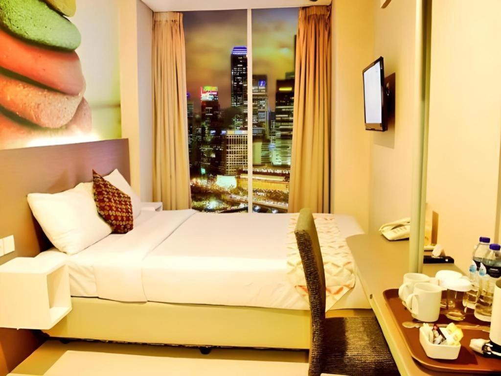 Clay Hotel Jakarta Exterior foto