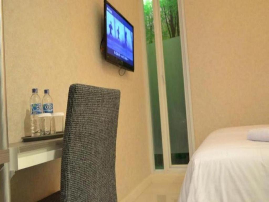 Clay Hotel Jakarta Exterior foto