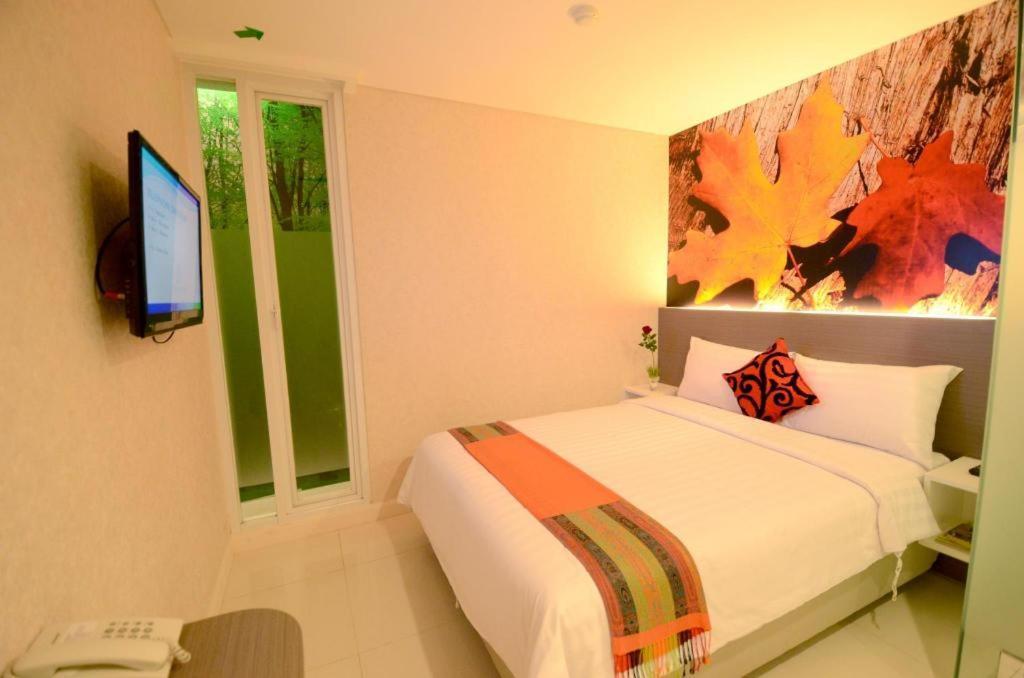Clay Hotel Jakarta Exterior foto