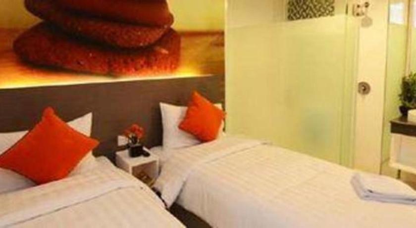 Clay Hotel Jakarta Exterior foto