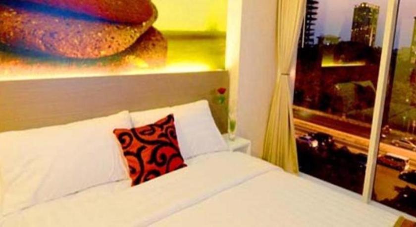 Clay Hotel Jakarta Exterior foto